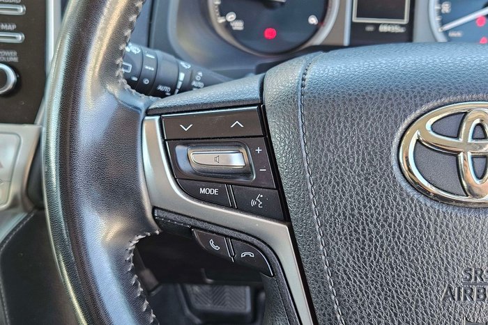 2023 Toyota Landcruiser Prado VX