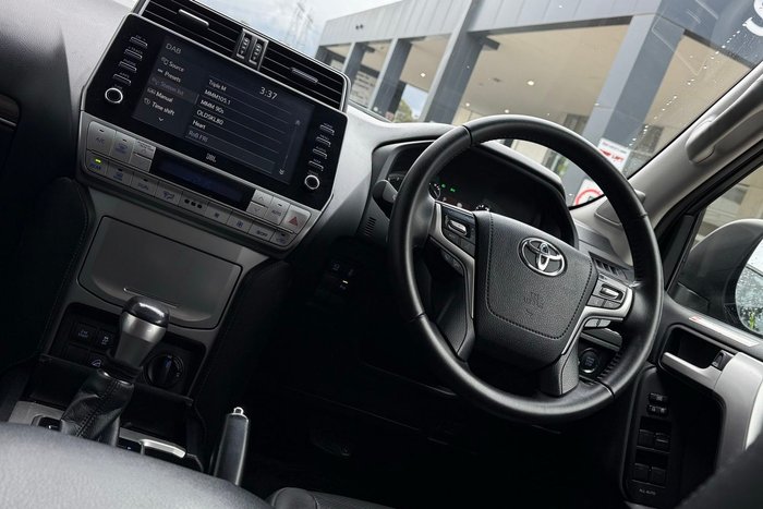 2023 Toyota Landcruiser Prado VX