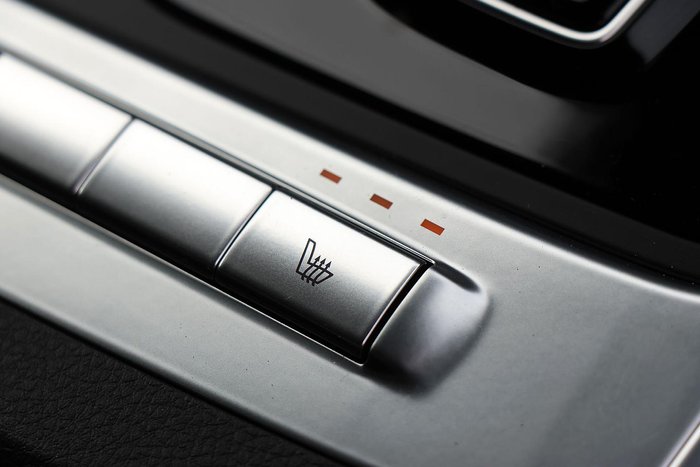 2026 Kia Carnival Sport+ HEV KA4 PE MY26 Snow White Pearl