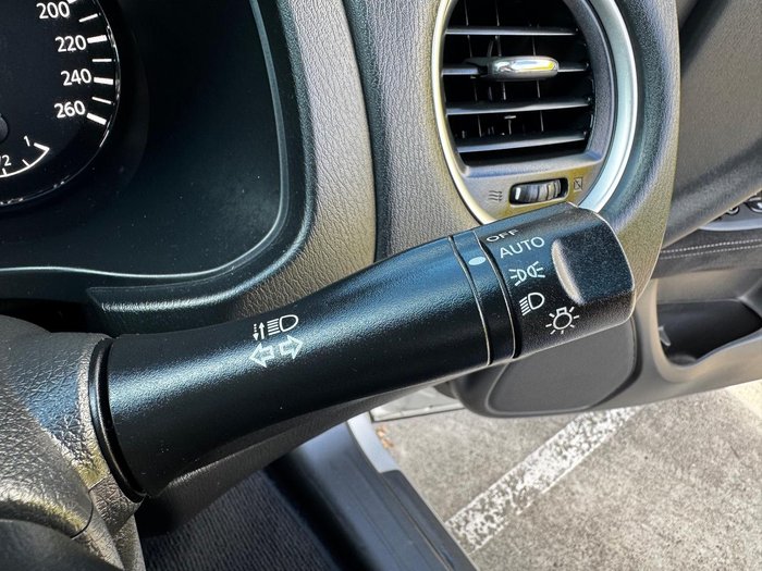 2015 Nissan Pathfinder ST R52 MY15 Brilliant Silver