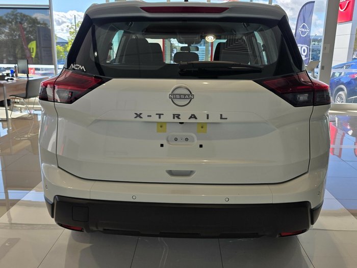 2025 Nissan X-TRAIL ST
