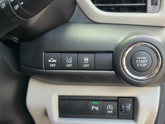 2025 Suzuki Swift Hybrid GLX