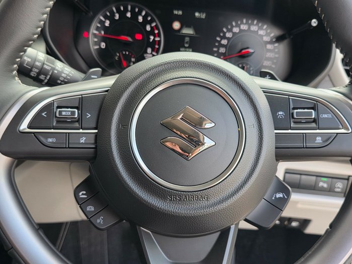 2025 Suzuki Swift Hybrid GLX