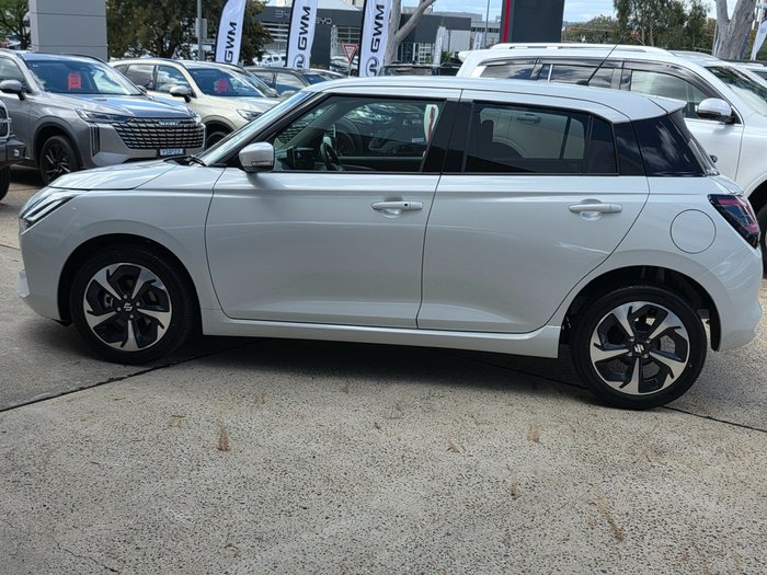 2025 Suzuki Swift Hybrid GLX