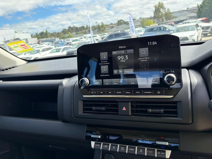 2025 Mitsubishi Triton GLX