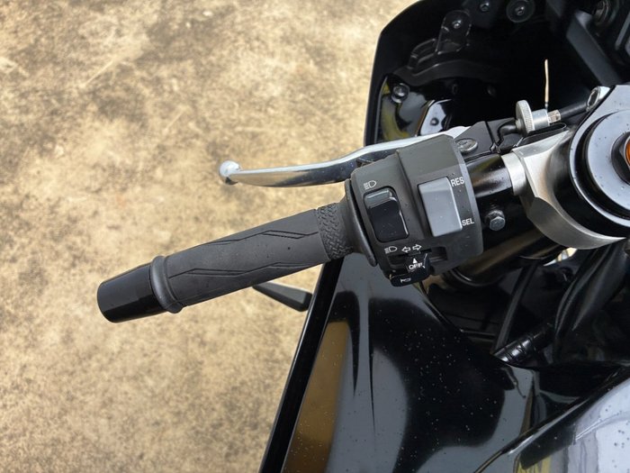 2025 Yamaha YZF-R7LA Black