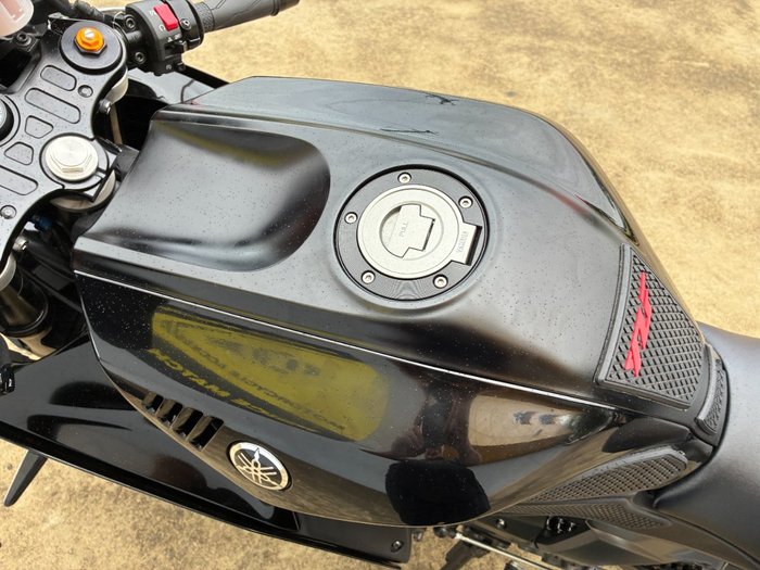 2025 Yamaha YZF-R7LA Black