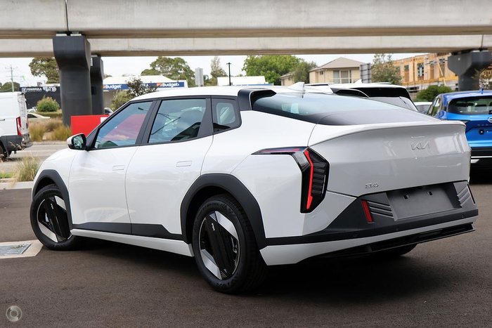 2026 Kia EV4 Air Standard Range CT MY26 Snow White Pearl