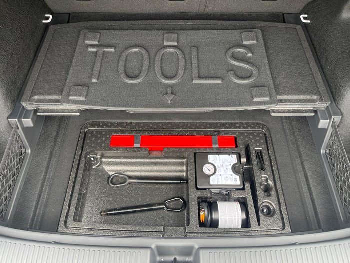 2025 MG MGS5 EV Excite 49