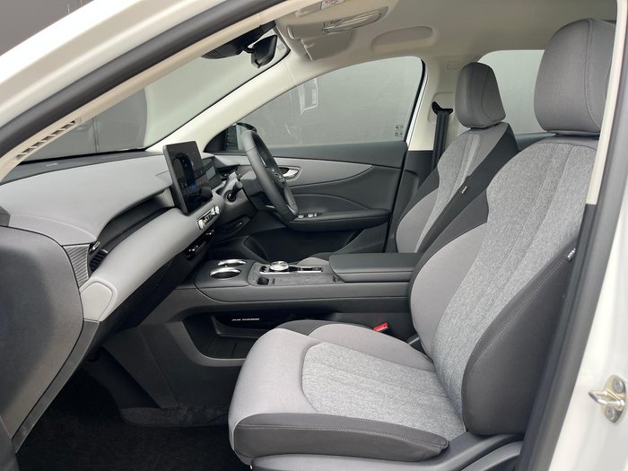 2025 MG MGS5 EV Excite 49