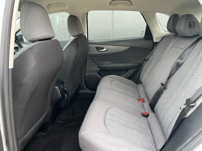 2025 MG MGS5 EV Excite 49