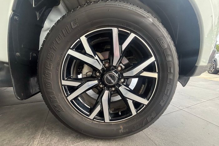 2020 Isuzu MU-X LS-T