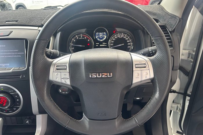 2020 Isuzu MU-X LS-T