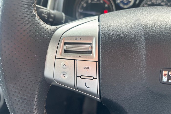 2020 Isuzu MU-X LS-T