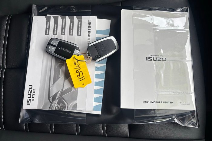 2020 Isuzu MU-X LS-T