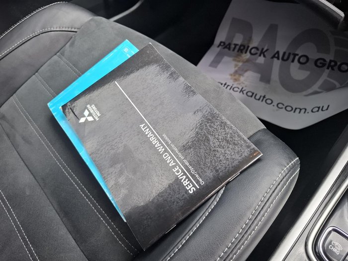 2017 Mitsubishi Outlander PHEV LS