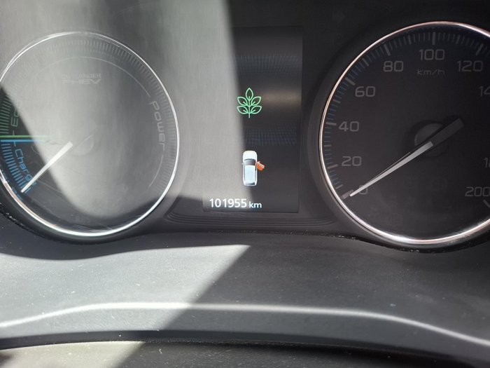 2017 Mitsubishi Outlander PHEV LS