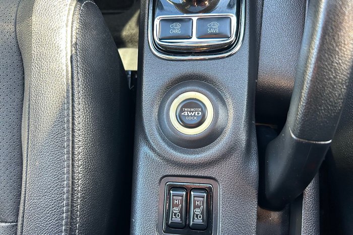 2015 Mitsubishi Outlander PHEV Aspire