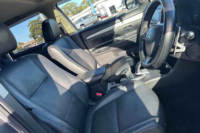 2015 Mitsubishi Outlander PHEV Aspire