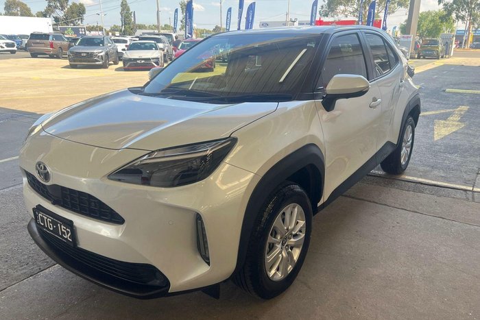 2023 Toyota Yaris Cross GXL