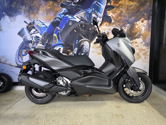 2026 Yamaha XMAX 300 (CZD300A) Grey