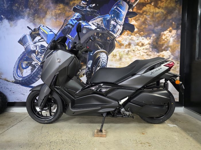 2026 Yamaha XMAX 300 (CZD300A) Grey