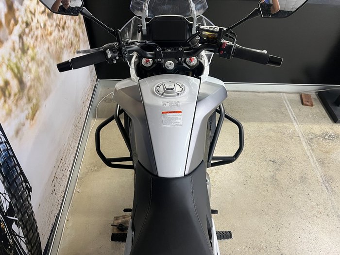 2023 CFMOTO 650MT ABS WHITE