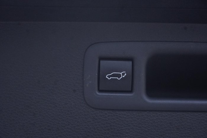 2023 Toyota Kluger Grande