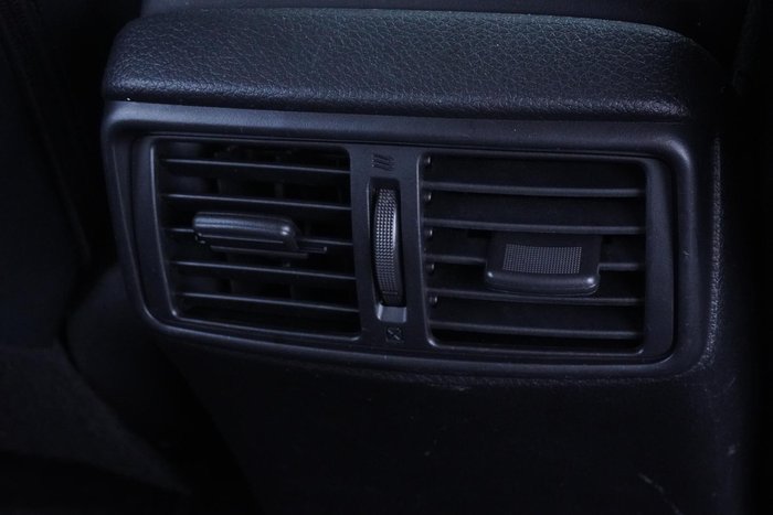 2021 Nissan X-TRAIL ST