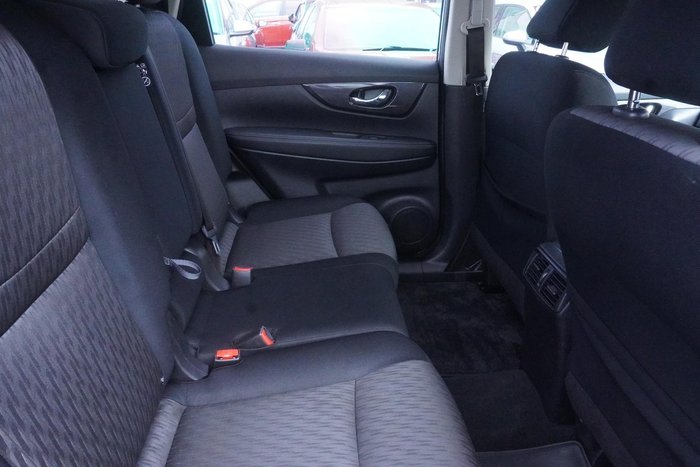 2021 Nissan X-TRAIL ST