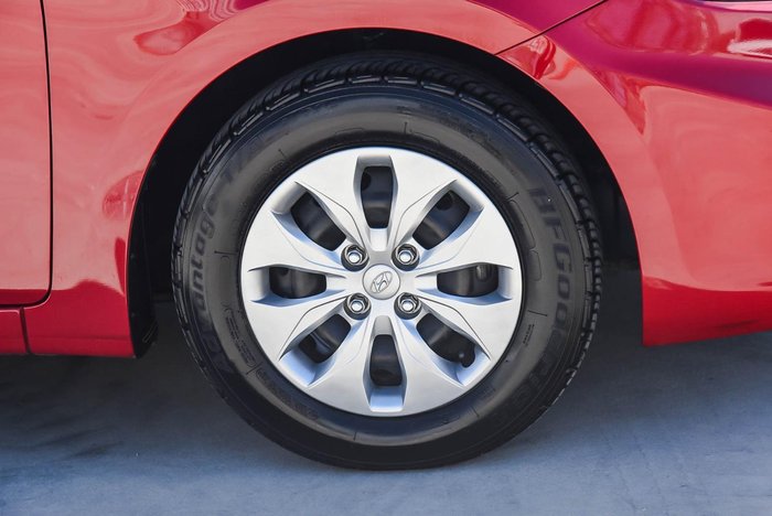 2016 Hyundai Accent Active