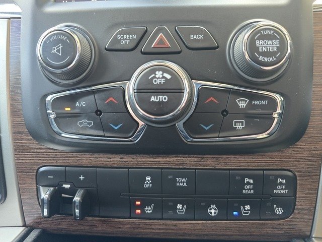 2020 Ram 1500 Laramie (4x4) FD3.9