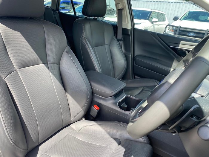 2023 Subaru Outback AWD Touring