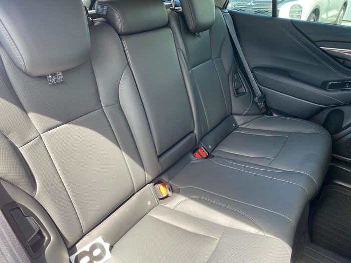 2023 Subaru Outback AWD Touring