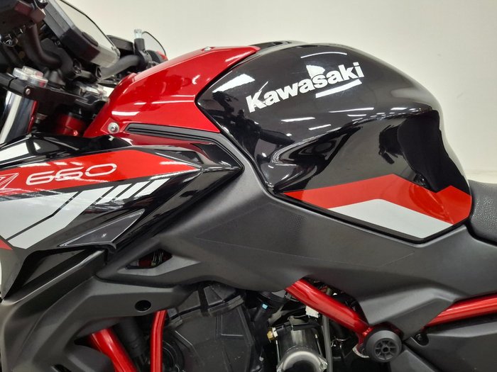 2023 Kawasaki Z650 RS Black