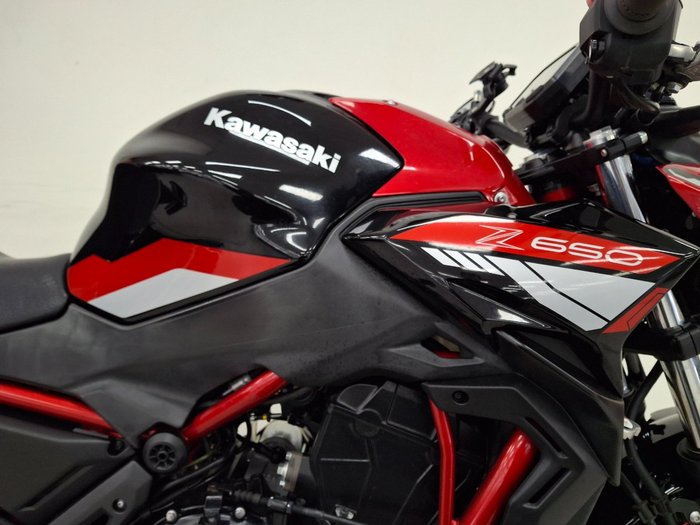 2023 Kawasaki Z650 RS Black