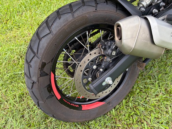 2024 Royal Enfield HIMALAYAN 450 grey