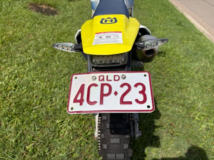 2024 HUSQVARNA TE300i White