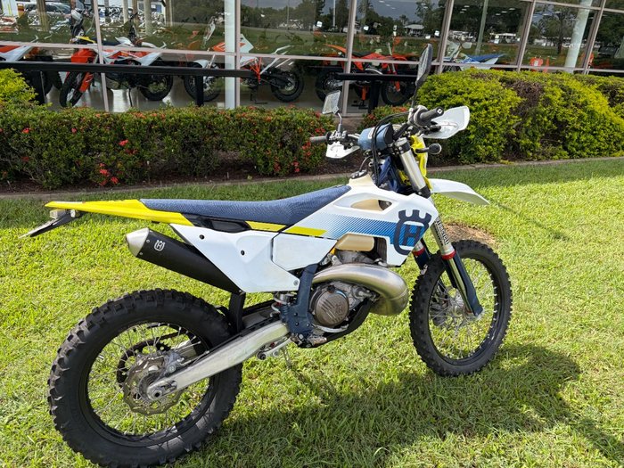 2024 HUSQVARNA TE300i White