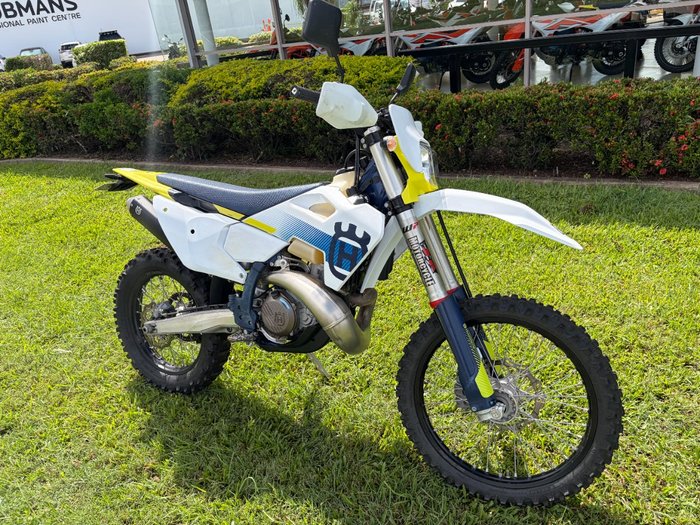 2024 HUSQVARNA TE300i White