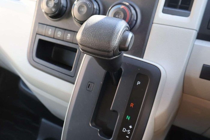 2022 Toyota Hiace