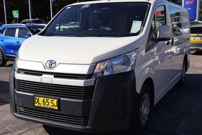 2022 Toyota Hiace