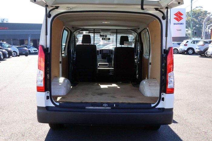 2022 Toyota Hiace