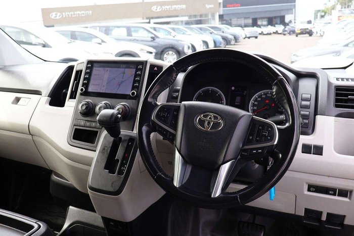 2022 Toyota Hiace