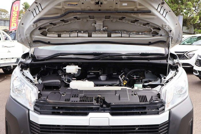 2022 Toyota Hiace