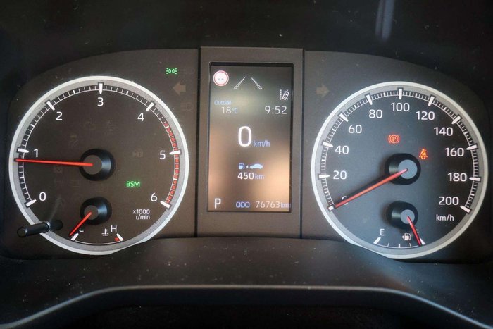 2022 Toyota Hiace