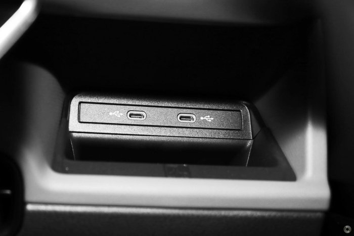 2024 Volkswagen ID. Buzz Pro BEV560