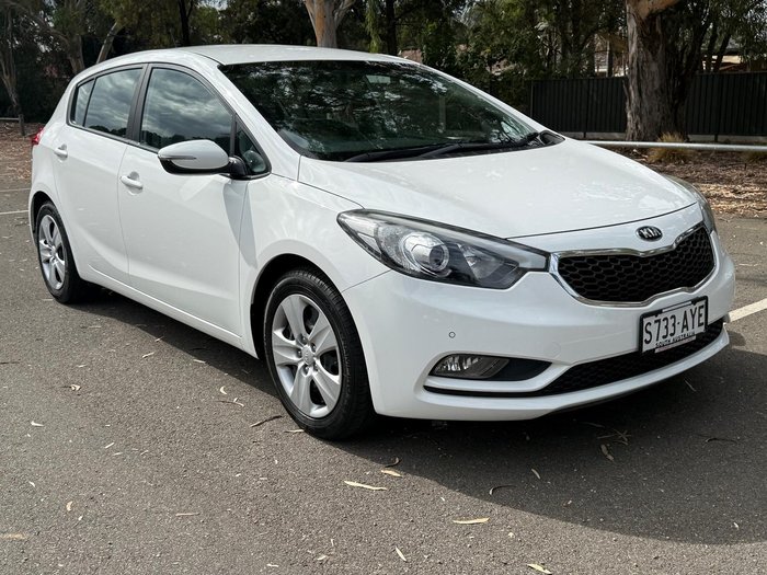 2013 Kia Cerato S YD Clear White