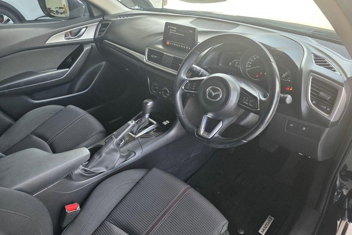 2017 Mazda 3 Maxx