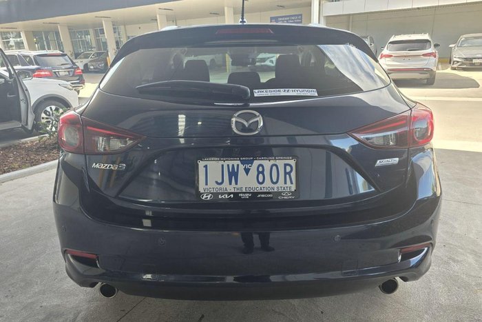 2017 Mazda 3 Maxx